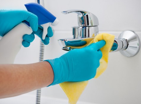 Transparent carpet cleaning estimate with load-based pricing